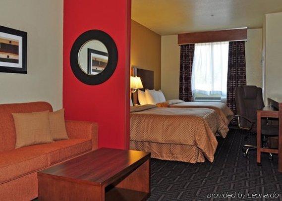 Comfort Hotel 3*