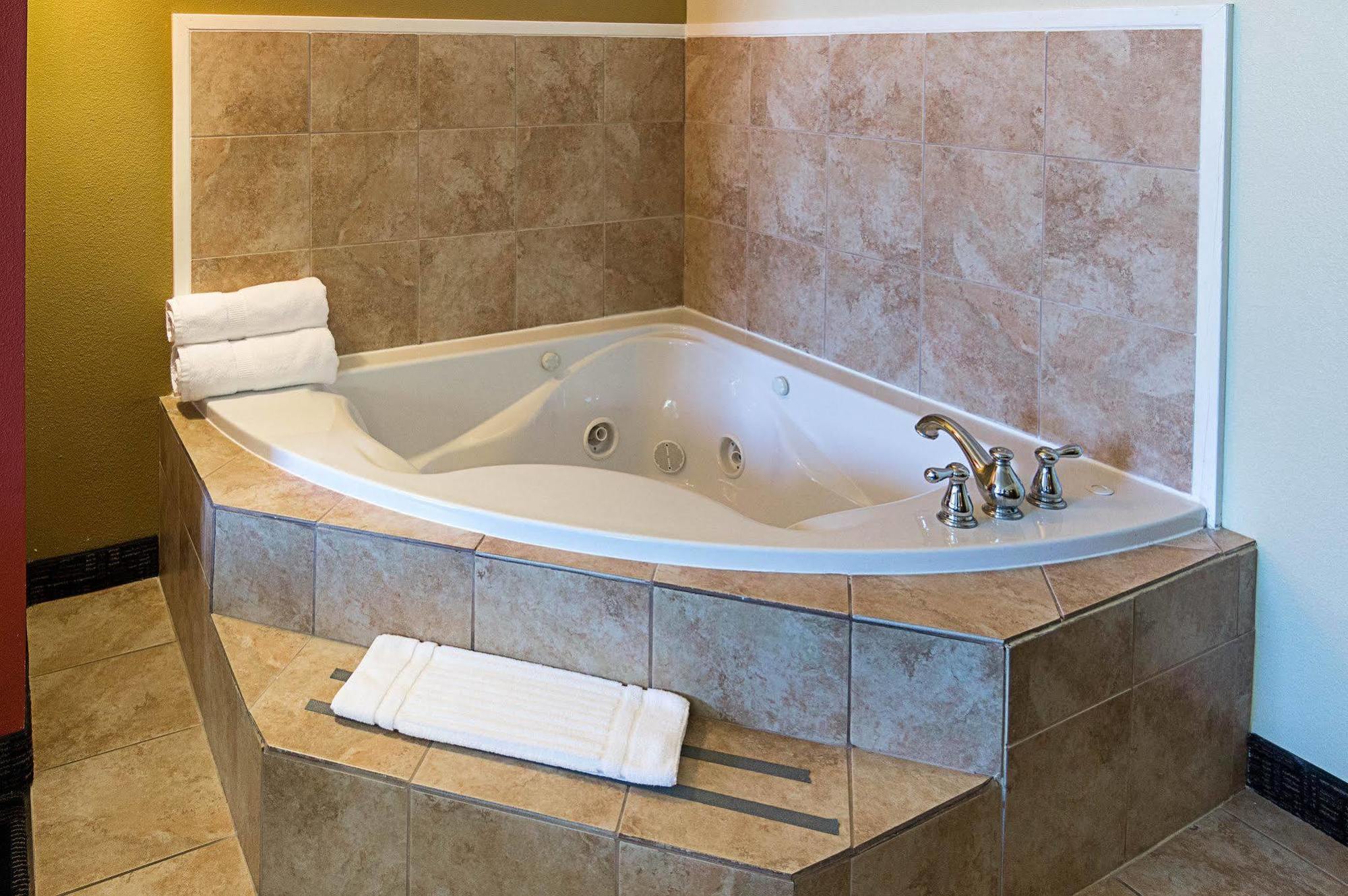 Comfort Hotel 3*